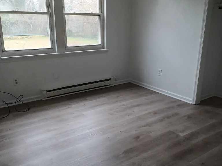 1307 Commerce Ave #A — Photo 12