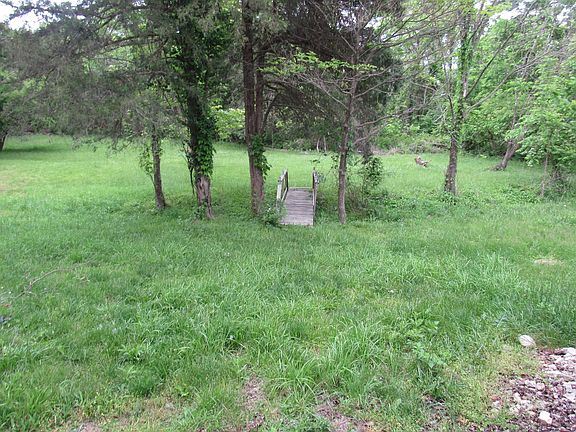 5th image of 2203 Old Sycamore Loop