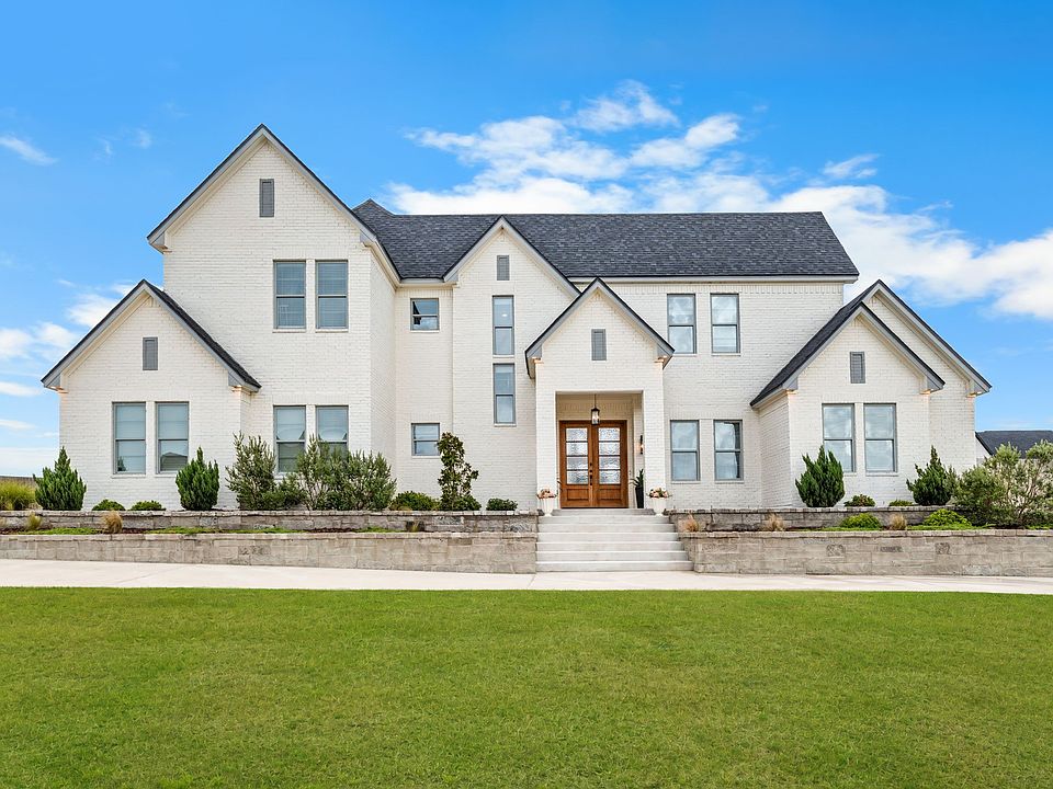 1st image of 279 Royals Ranch Rd
