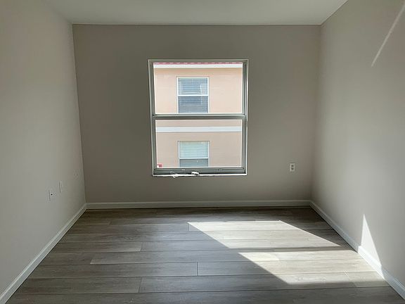 5th image of 2865 Cypress Trace Cir APT 201