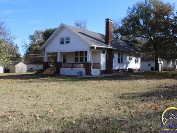 2925 SW 6th Ave, Topeka, KS 66606