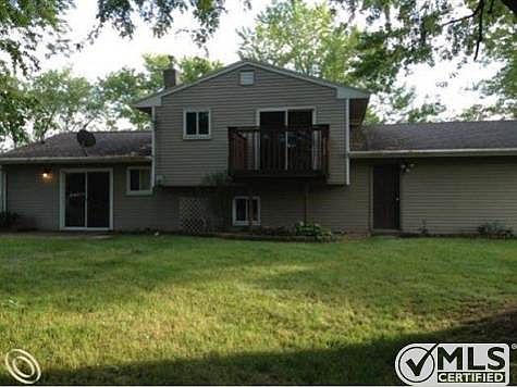 Maybee_005 (Small).jpg