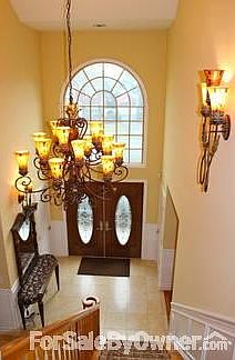 289 Ridge Road
						:
						Foyer