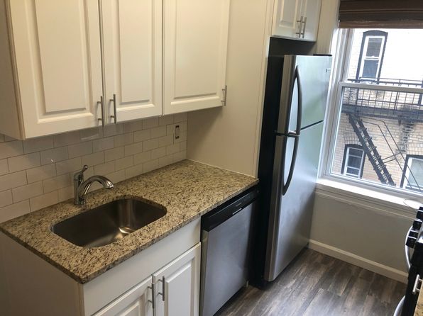 137 Bergen Ave APT C3