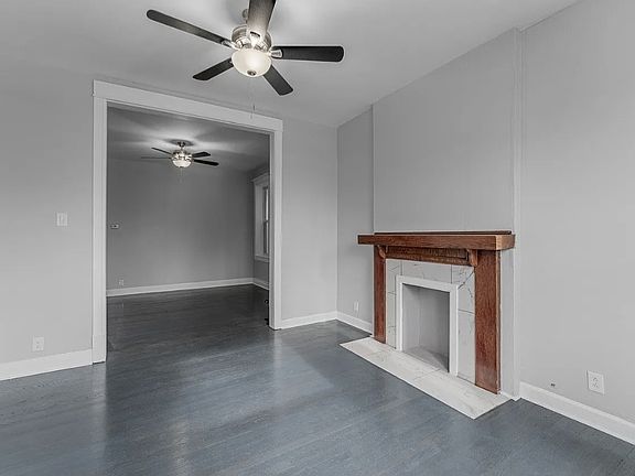 4th image of 3408 W Carroll Ave #2W