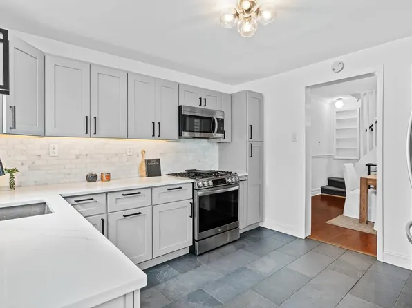 183 Lexington Avenue image 10 of 30