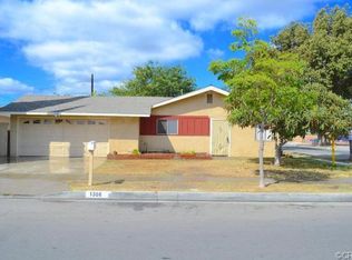1306 West St, Santa Ana, CA 92703