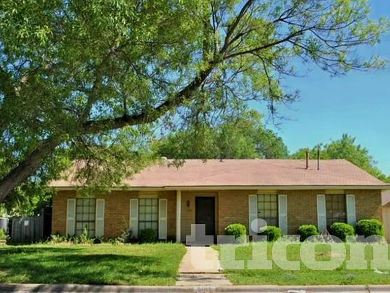 5105 Ragan Dr — Photo 1