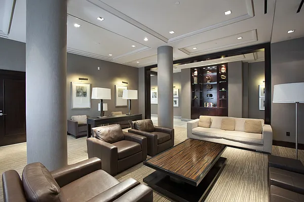 Sold by BLU Real Estate | media 16