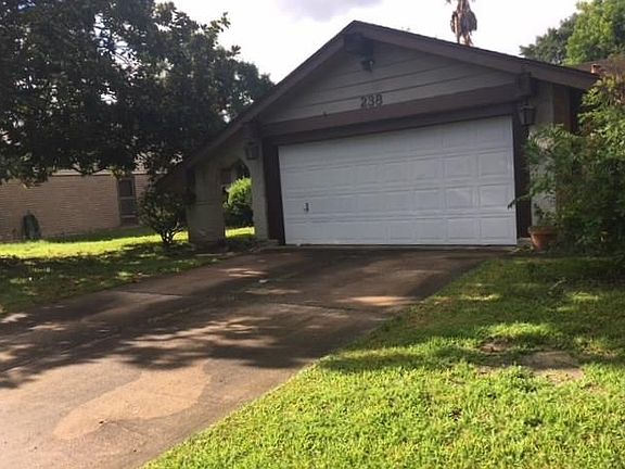 3rd image of 238 La Fonda Dr