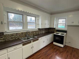 614 W Curtis St, Linden, NJ 07036