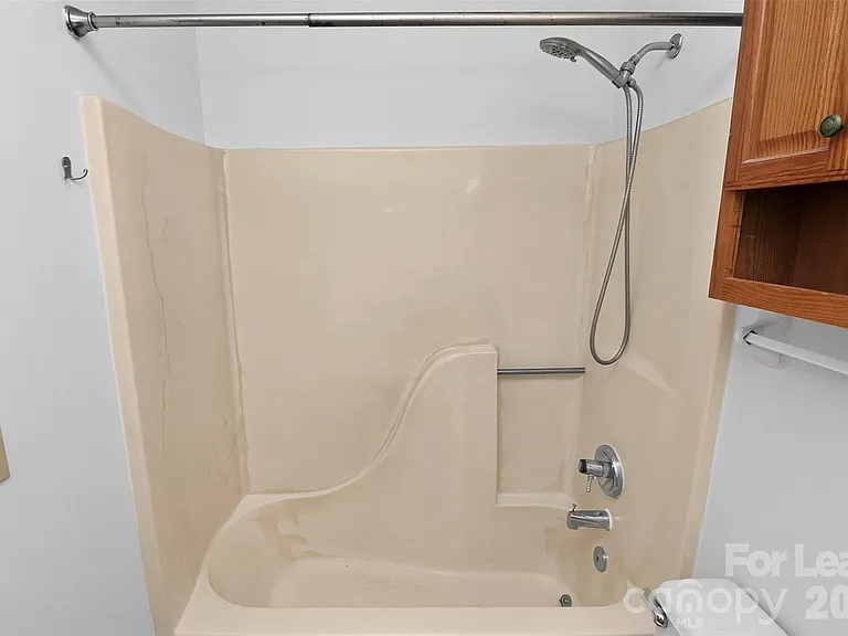 3411 Pondridge Ct — Photo 30
