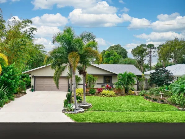 662 SE Portage Avenue, Port St Lucie, FL 34984