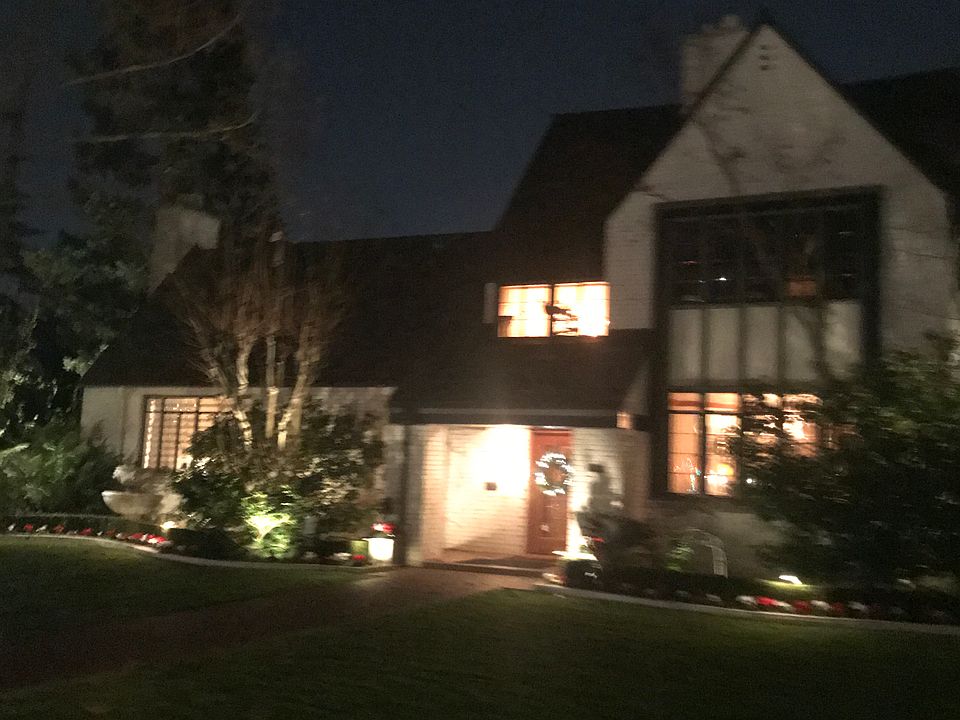 2nd image of 1200 45th St