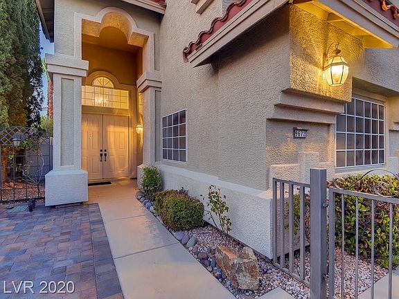 2nd image of 9672 Camino Capistrano Ln