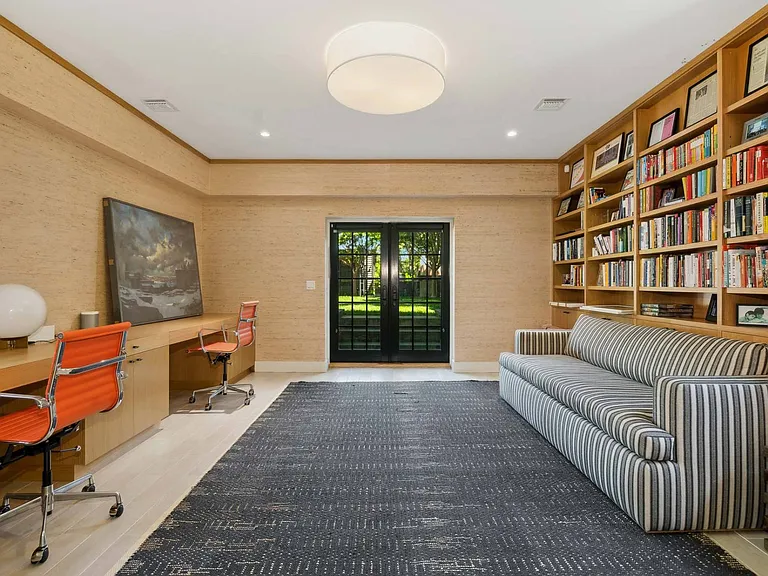22 Carver St — Photo 12