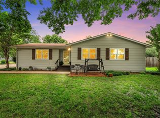 222 Norwood Dr, Woodway, TX 76712