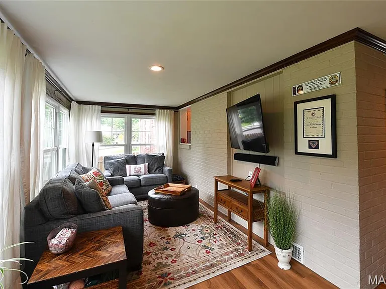 342 Greenleaf Dr — Photo 22