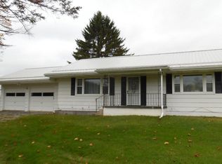 2135 Hormtown Rd, Brookville, PA 15851