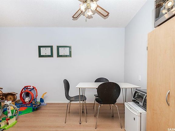 5th image of 310 Stillwater Dr #632