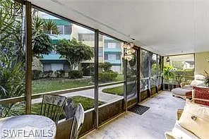 925 Palm View Dr #111 — Photo 9