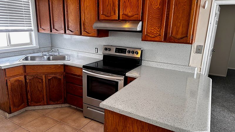 1st image of 1525 W 900 S