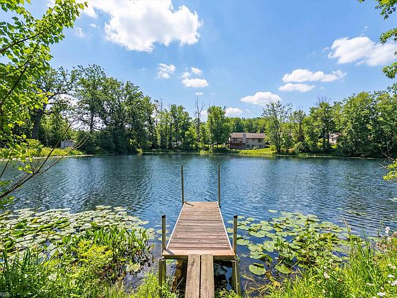 2nd image of 2923 Ravenglass Rd