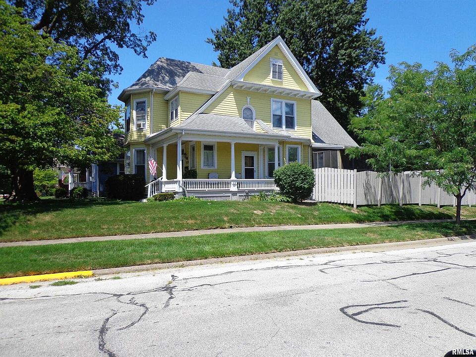 1st image of 2137 Hampshire St