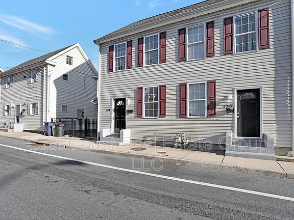 4th image of 134 East Ave