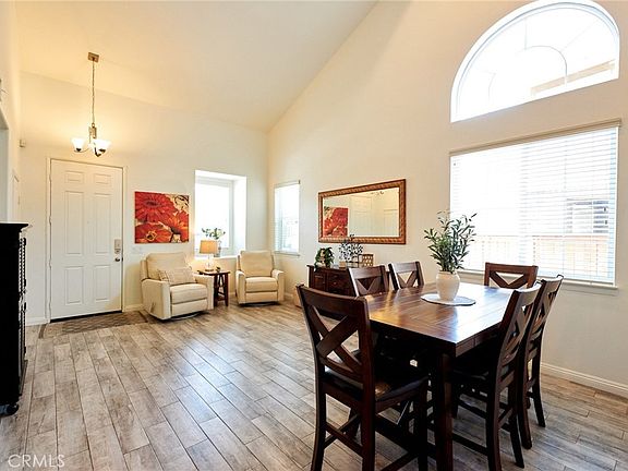 4th image of 107 Fernpine Ln
