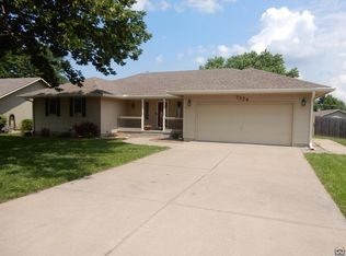 7324 SW Bingham Rd, Topeka, KS 66614