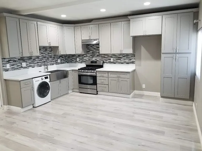 526 N Oxford Ave #2 — Photo 1