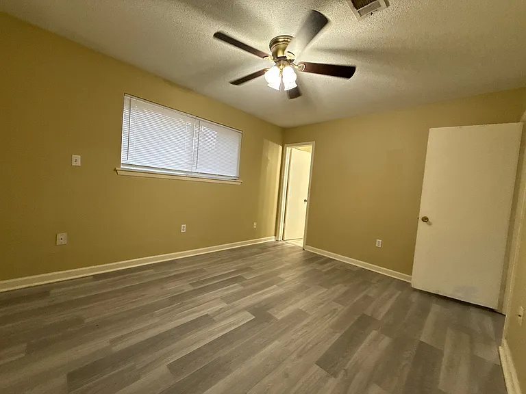 14625 W David Dr — Photo 8