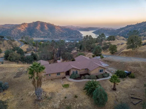 21284 Hidden Lake Blvd, Friant, CA 93626