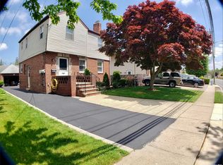 1086 Tulip Ave #1, Franklin Square, NY 11010