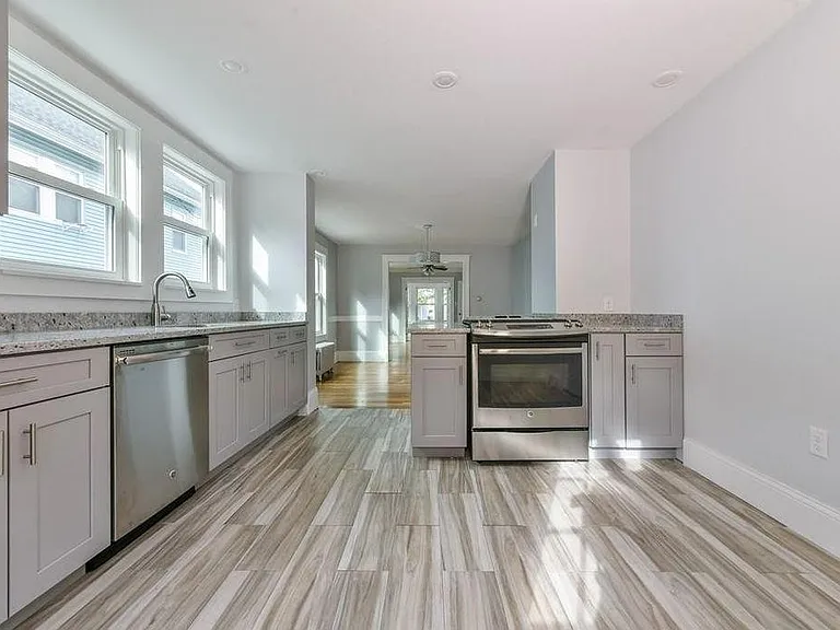 41 Glenwood Rd #1 — Photo 5