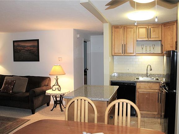 5th image of 115 S Rocky River Dr APT 204