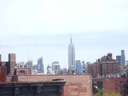 Rented by Waverly Realty Associates | media 21