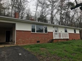 1890 Mount Carmel Rd, Mosheim, TN 37818