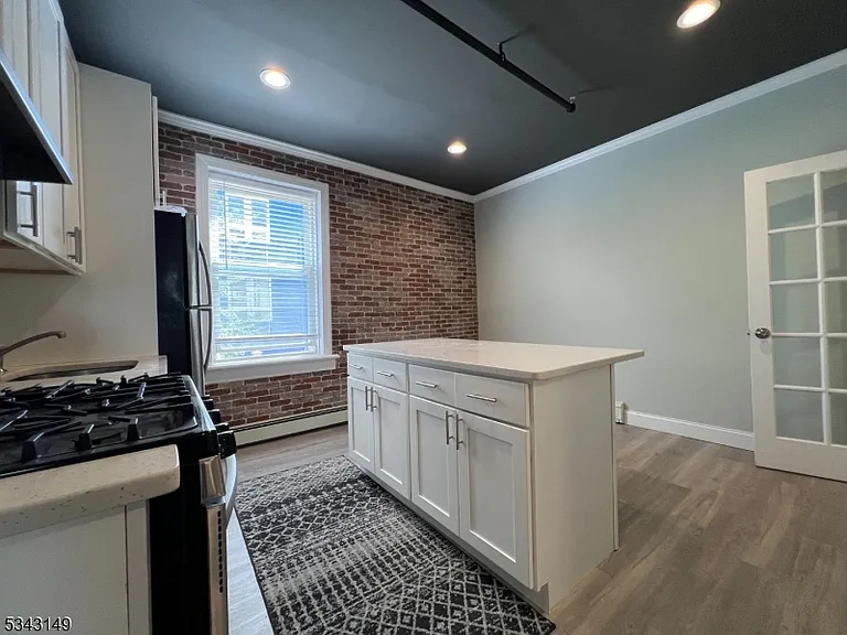 60 Veterans Memorial Dr E #105 — Photo 7