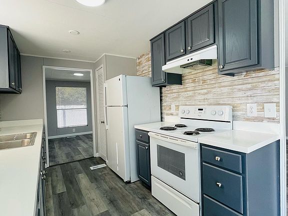 4th image of 8660 Maynard Pl