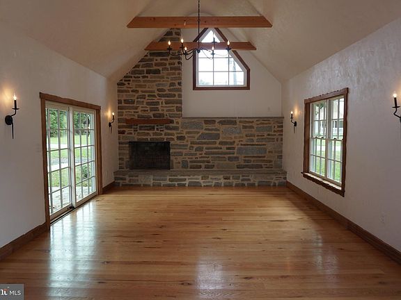 5th image of 4724 Pleasant Grove Rd