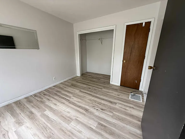 2202 D Ave — Photo 14