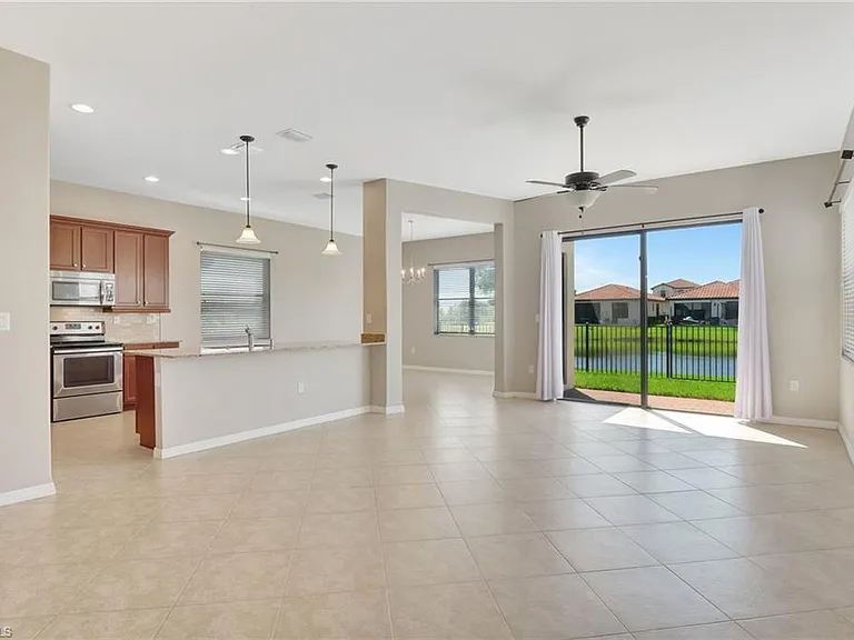 5374 Ferris Ave — Photo 5