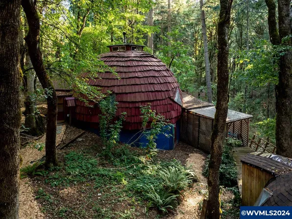 26054 Caton Ln, Monroe, OR 97456