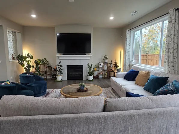 15030 Tyee Dr E, Bonney Lake, WA 98391