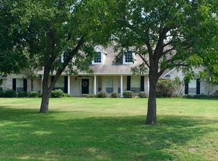 980 Leroy Pkwy, Elm Mott, TX 76640