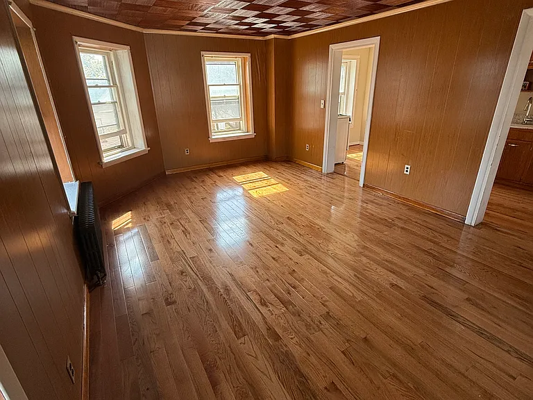 31 Smith St #2 — Photo 6