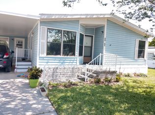 37737 Markland Ave, Zephyrhills, FL 33542