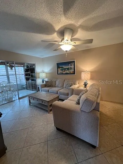 2 bed, 2.0 bath, 1150 sqft, $1,995 — Photo 4